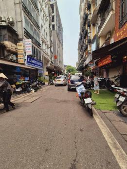 Bán Nhà Mặt Phố Quận Hoàn Kiếm 75m2-4T 1 SỔ 1 CHỦ Dòng Tiền 1 Tỷ/Năm 71 Tỷ Gia Ngư.
