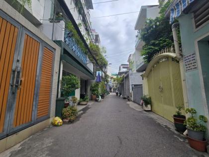 Bán gấp nhà mặt tiền phường Gia Định (Quận Bình Thạnh), gần Chợ Bà Chiểu giáp Q1 giá tốt