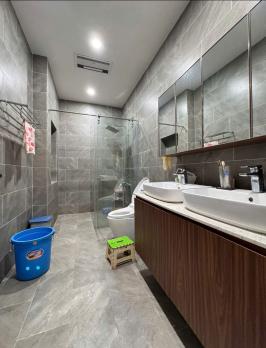 NHÀ ĐẸP 3 tầng Hương Lộ 2 BT 50m2 HXH 6m thông chỉ 3 tỷ nhỉnh nhỉnh.