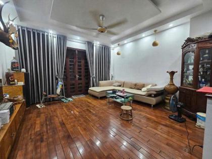 Tôi bán nhà mặt phố Hồng Mai sầm uất gần phố Bạch Mai, Chùa Quỳnh 52m2 chỉ 13.x tỷ. 0989626116