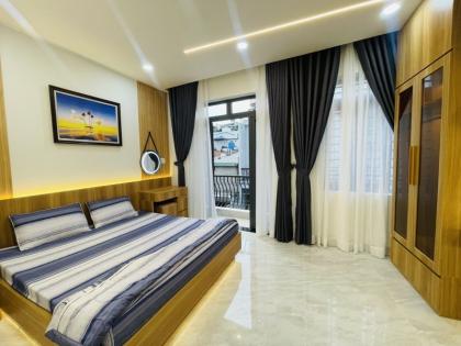 Bán nhà Hẻm Nguyễn Duy Cung - ngay Emart Phan Huy Ích, 4,6x12,6m, 4 Tầng - 4Pn, 5,5 tỷ.
