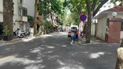 Bán Nhà P/Lô Ô Tô Tránh Quận Hoàn Kiếm 135m2T MT9m Lô Góc 3 THOÁNG 75 Tỷ Phạm Ngũ Lão.