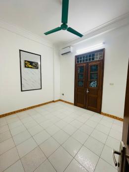 Bán nhà phố Quan Nhân, Thanh Xuân, nhà dân xây, lô góc 3 mặt thoáng, ngõ thông