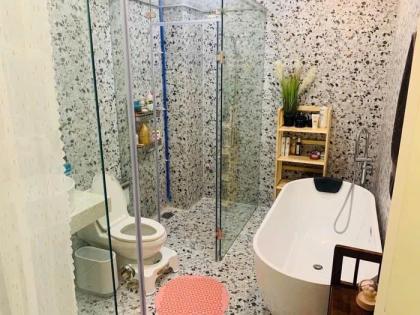 Bán nhà Quận 7 giá rẻ, đường Nguyễn Thị Thập