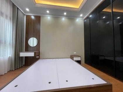 Bán nhà phố Thụy Khuê, Tây Hồ, nhà mới đẹp, mặt tiền rộng, ngõ thông, gần phố