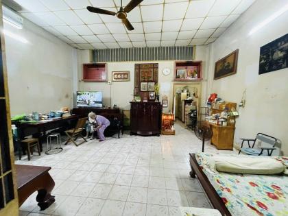 Bán nhà Mặt tiền Trương Phước Phan - gần Lê Văn Quới, 6,6x26m, Cấp 4 - tiện xây, 15,9 tỷ
