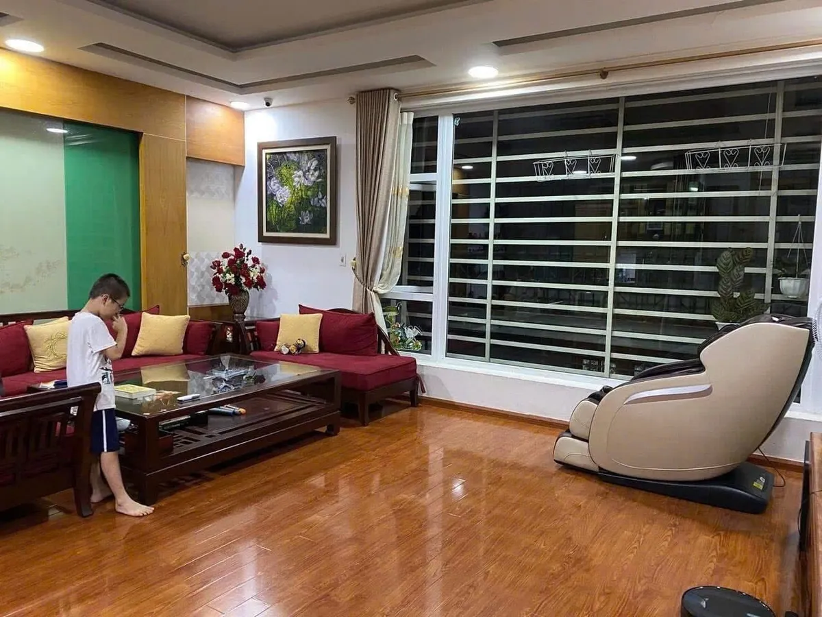 Bán gấp nhà Thái Hà, Phân lô Ô TÔ, 63M x 5 Tầng, 20 tỷ. Lh: 0845369333