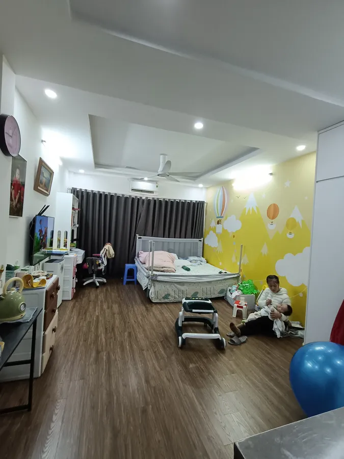 Vị trí cực đẹp, Nhà Thái Hà, Phân Lô, Ô TÔ đỗ cửa, 52m x 4 tầng, 20 Tỷ. Lh: 0845369333