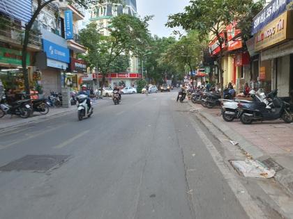 Bán Nhà Hai Mặt Phố Quận Ba Đình 105m2-3T MT ĐẸP 1 Sổ 1 Chủ 75 Tỷ Hàng Than.