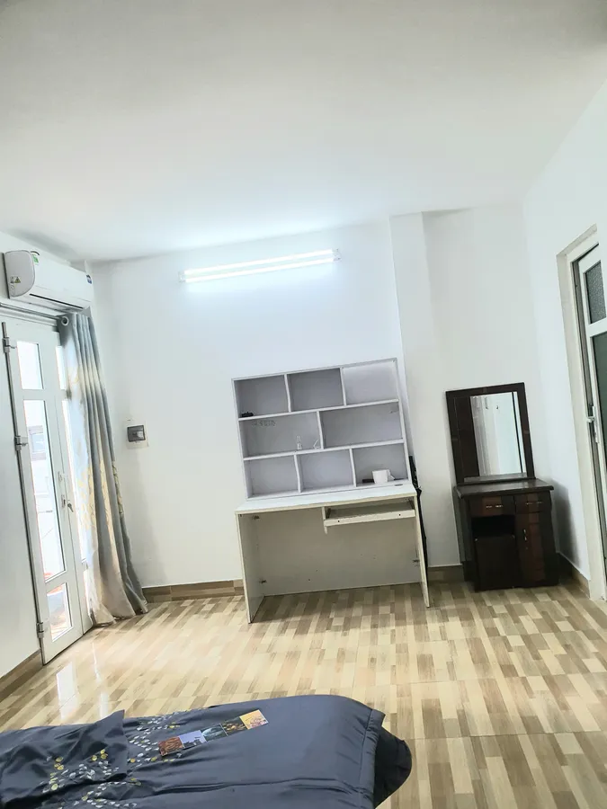 Bán nhà ngõ 106 Đình Thôn, Mỹ Đình 1, Nam Từ Liêm, Hà Nội.