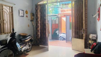Gấp bán nhà đất hẻm xe hơi, phường Đức Nhuận (Quận Phú Nhuận) TPHCM, giá rẻ, gần sân bay