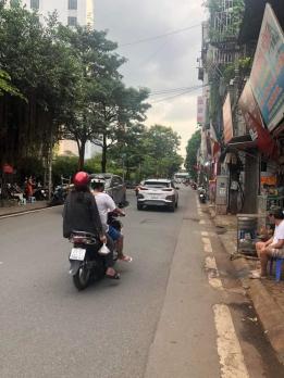 Bán Nhà Mặt Phố Quận Đống Đa 160m4T MT6,5m Vỉa Hè 64 Tỷ Giảng Võ.