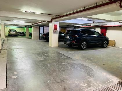 Bán Nhà Hai Mặt Phố Quận Hoàn Kiếm 686m2-11T MT30m Lô Góc Sổ Hoàn Công 840 Tỷ Bà Triệu.