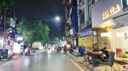 Bán nhà phố An Dương, 75m2 x 7 tầng thang máy, MT 6.5m, kinh doanh tốt