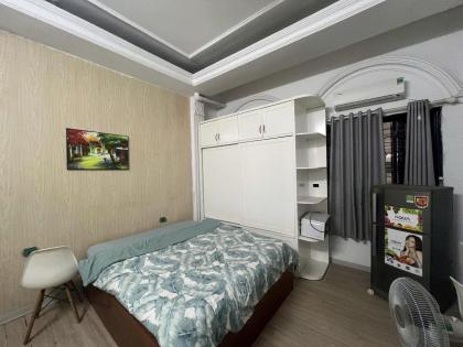 Bán Nhà Mặt Phố Quận Tây Hồ 69m2-7T Th/Máy VIEW Hồ Lô Góc 3 Thoáng 36 Tỷ Yên Phụ.