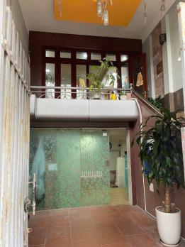 Cho thuê nhà phân lô Khuất Duy Tiến 90m x 4 tầng 1 hầm 32 triệu 0903409888