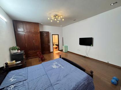 Cho thuê nhà ĐẸP Làng Việt Kiều Châu Âu Full nội thất 80m x 4 tầng 0903409888