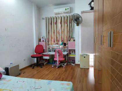 Bán nhà phân lô ngõ 19 Kim Đồng, 40m2 x 4 tầng, 12.5 tỷ