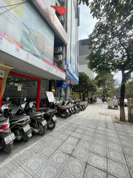 Bán Nhà Mặt Phố Quận Ba Đình 166m2-6T 2MT6m Vỉa Hè 3 THOÁNG 121 Tỷ Đào Tấn.