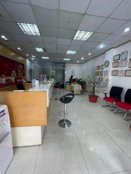 Bán Nhà Mặt Phố Quận Ba Đình 166m2-6T 2MT6m Vỉa Hè 3 THOÁNG 121 Tỷ Đào Tấn.