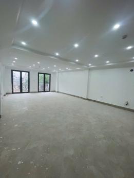 Hạ giá bán nhà mặt phố Lò Đúc 80m x MT5.5m, xây 7T thang máy, KD đỉnh, giá 65 tỷ. LH: 0366051369