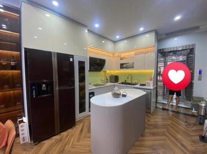 Tôi bán nhà riêng chính chủ 7 tầng thang máy ngõ 44 Võ Thị Sáu oto lùi cửa giá 15.8 tỷ