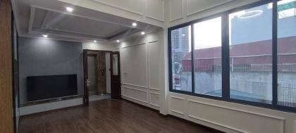 Bán nhà 16 Nguyễn Văn Huyên, Dịch Vọng, Cầu Giấy, Hà Nội.