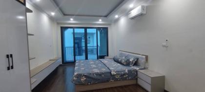 Bán nhà 16 Nguyễn Văn Huyên, Dịch Vọng, Cầu Giấy, Hà Nội.