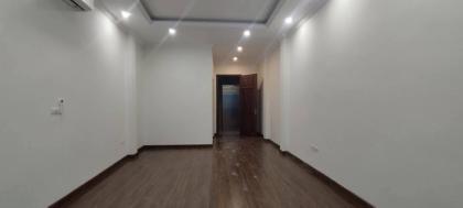 Bán nhà 16 Nguyễn Văn Huyên, Dịch Vọng, Cầu Giấy, Hà Nội.
