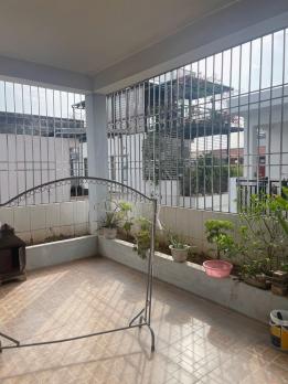 Bán nhà Tôn Thất Tùng, 36m2 x 5 tầng, gần phố, 8.8 tỷ