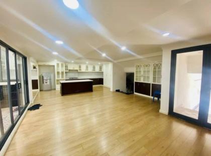 Siêu phẩm Biệt thự Cao cấp, Lô gốc 2MT, khu Tên Lửa Bình Tân CẦN BÁN !