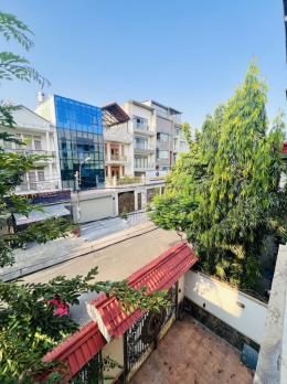 Bán biệt thự siêu đẹp khu Vành Đai Trong, Bình Tân 10x20, 4Tầng, giá tốt