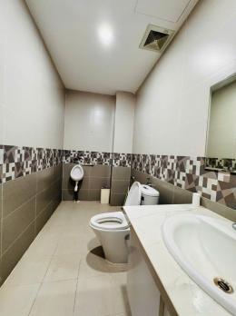 Bán nhà Nguyễn Trãi ô tô vào nhà dt 78m 5 tầng mặt tiền 4m giá 11,5 tỷ