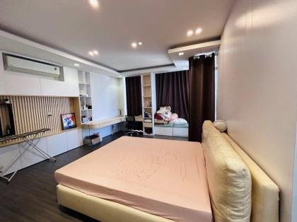 SIÊU VIP, CỰC HIẾM - Bán nhà MP Lạc Long Quân 120m, 8 TầngThang máy, MT 5m 78.9 Tỷ