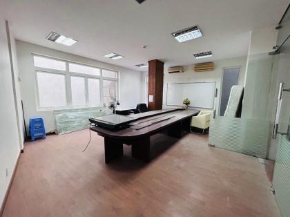 SIÊU VIP, CỰC HIẾM - Bán nhà MP Lạc Long Quân 120m, 8 TầngThang máy, MT 5m 78.9 Tỷ