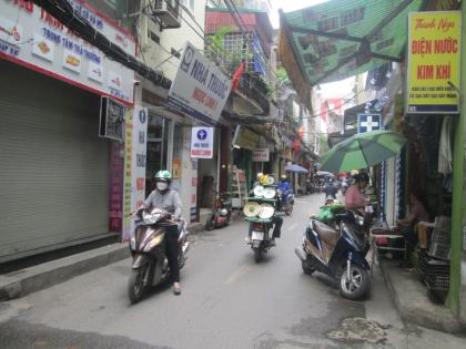 Tôi bán nhà mặt phố Giáp Bát sầm uất gần phố Kim Đồng, Tân Mai, Mandarin Garden 55m2 chỉ 12.x tỷ