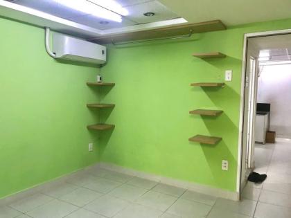 Bán nhà mặt tiền Hoàng Văn Thụ - gần Vòng xoay Cộng Hòa,  3,3x11,6m, 2 Tầng, 9,5 tỷ.