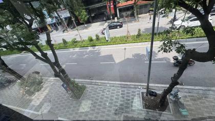 Bán Nhà Mặt Phố 180m2-6T MT7,8m Vỉa Hè 2 THOÁNG Quận Tây Hồ 63,8 Tỷ Lạc Long Quân.