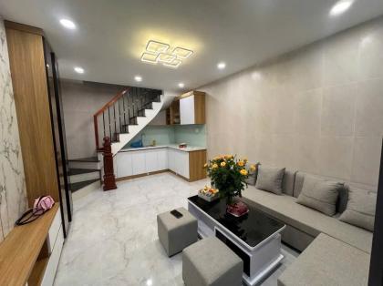 Bán nhà Minh Khai, Hai Bà Trưng, nhà đẹp full nội thất, 10m ô tô