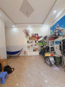 Nhà Quận 12 - Nhà 2 Tầng,  4PN, 66m2  sổ riêng chỉ 2ty750