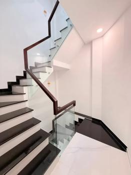 Nhà HXT Đường Nguyễn Trọng Tuyển Phường 2 Quận Tân Bình.