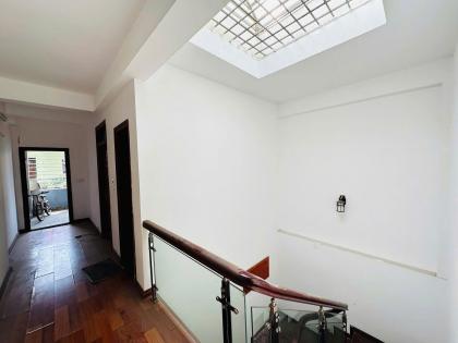 bán nhà kđt văn quán diện tích 69m, 4 tầng thang máy chở, kinh doanh , giá 17.2 tỷ