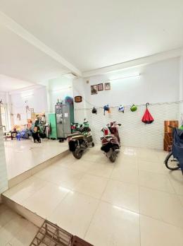 Bán nhà Hẻm Nguyễn Thị Nhỏ, gần Nguyễn Chí Thanh, Lò Siêu, 7,5x16m, 4 T - 6PN, 10.99 tỷ