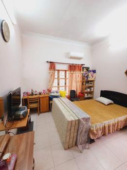 Bán nhà ngõ 107 Nguyễn Chí Thanh, 70m2, lô góc, 11.8 tỷ