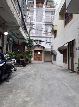 Ở NGAY! Bán Nhà Đẹp 4 Tầng Xe Hơi Thông Nguyễn Tri Phương, 61m2, 10 Tỷ