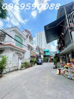 NHÀ HẺM ĐẸP – PHÚ THỌ HÒA – 61M² – 1 TRỆT – 2PN – NHÀ Ở NGAY – CHỈ 5TỶxx