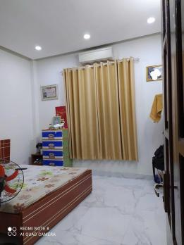 Bán nhà mặt phố Lò Đúc, 50m2 x 3 tầng, 24 tỷ