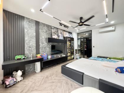 TÔ HIẾN THÀNH – QUẬN 10 – NHÀ ĐẸP 4 TẦNG – 70M² – NỞ HẬU 11M