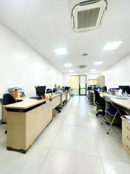 Bán nhà mặt phố Hai Bà Trưng, 70m2 x 7 tầng, thang máy, 30 tỷ