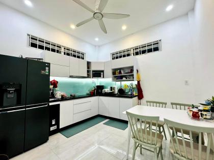 ĐỊNH CƯ Bán Nhà Mới Đẹp 4 Tầng Nguyễn Đình Chiểu, 38m2, 6.5 Tỷ